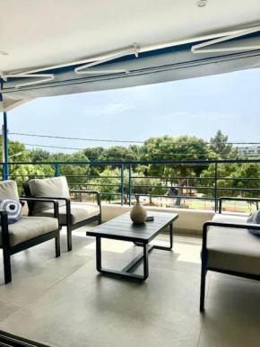 Athens Riviera Lux Flat, Lemos Vouliagmeni